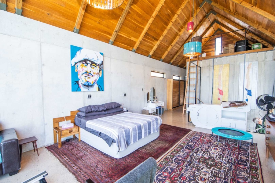 6 Bedroom Property for Sale in Port Elizabeth Central Eastern Cape